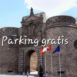  Apartamento Puerta De Bisagra- Con 2 España